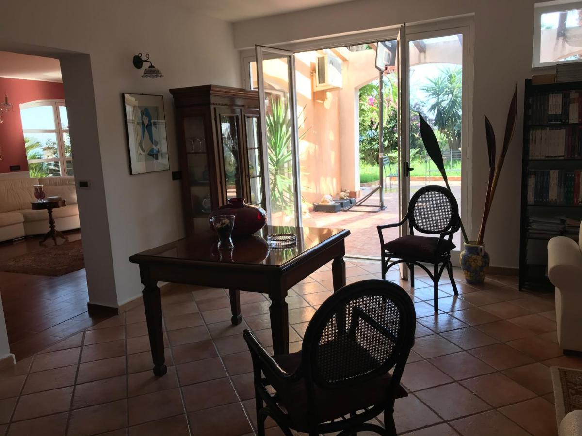 Villa Grace Патти Экстерьер фото